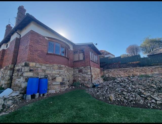 3 BEDROOM HOUSE FOR SALE IN KENSINGTON